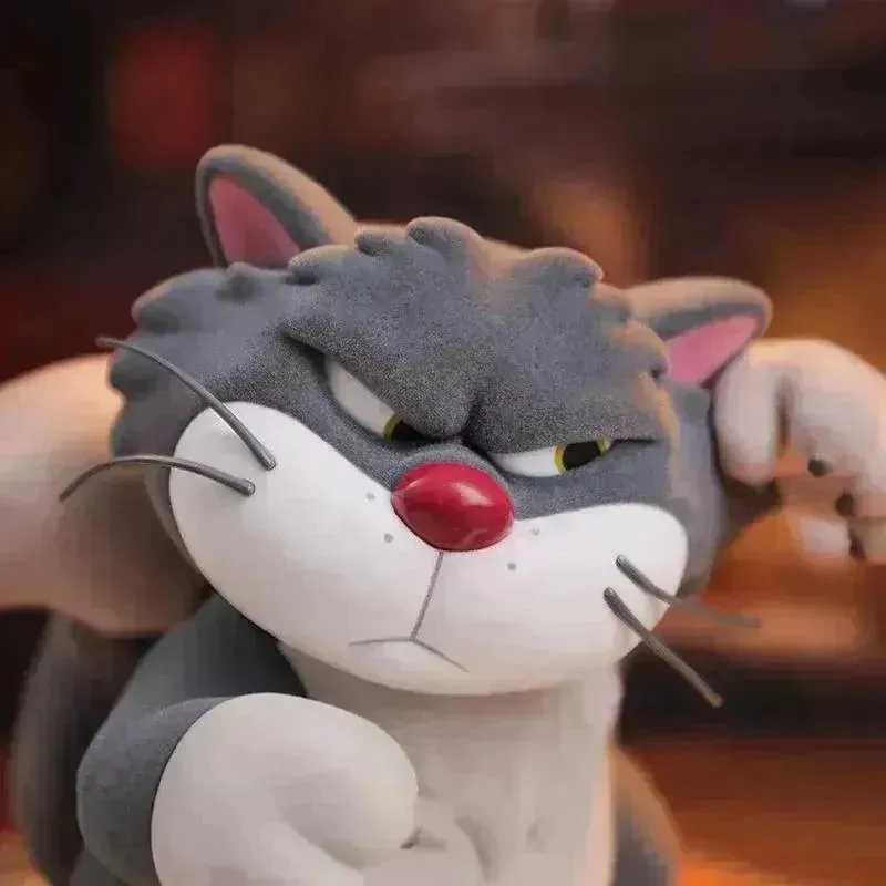 Lucifer Cat & Mouse Playful Figurine