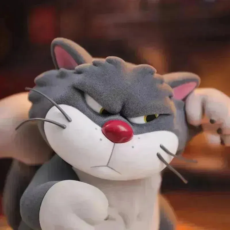 Lucifer Cat & Mouse Playful Figurine